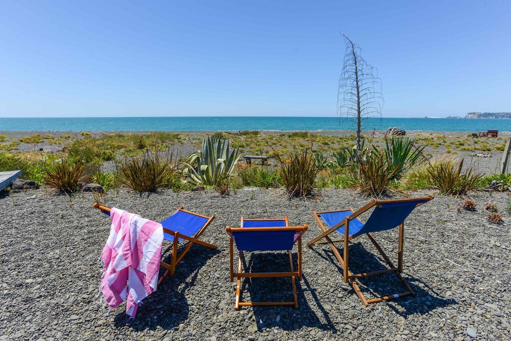 Absolute Beachfront B&B Нейпиър Екстериор снимка